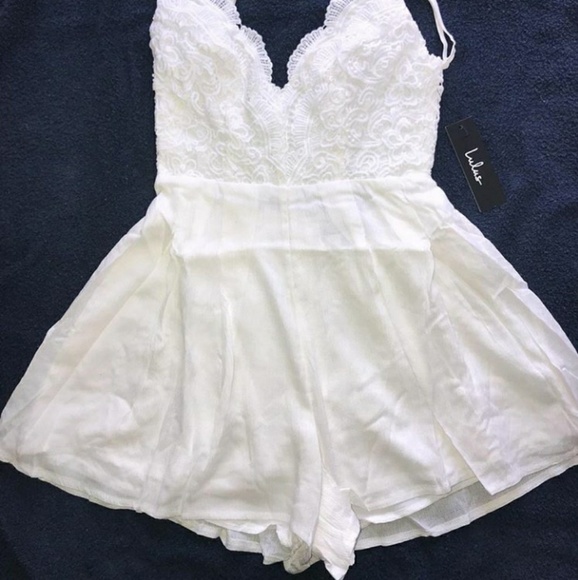✴sold out✴Star spangle ivory backless lace romper - Picture 3 of 6